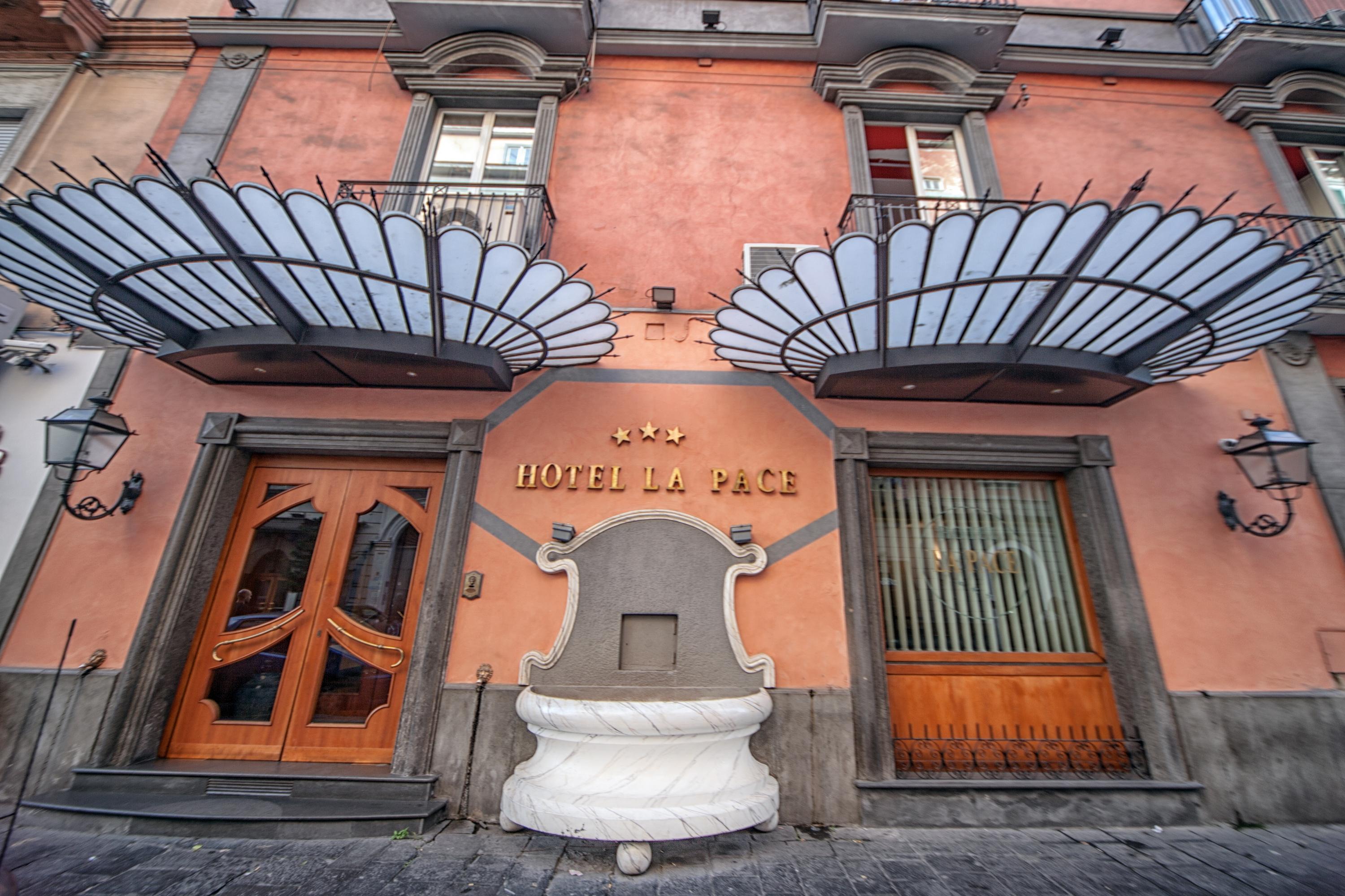 Hotel La Pace Nápoles Exterior foto