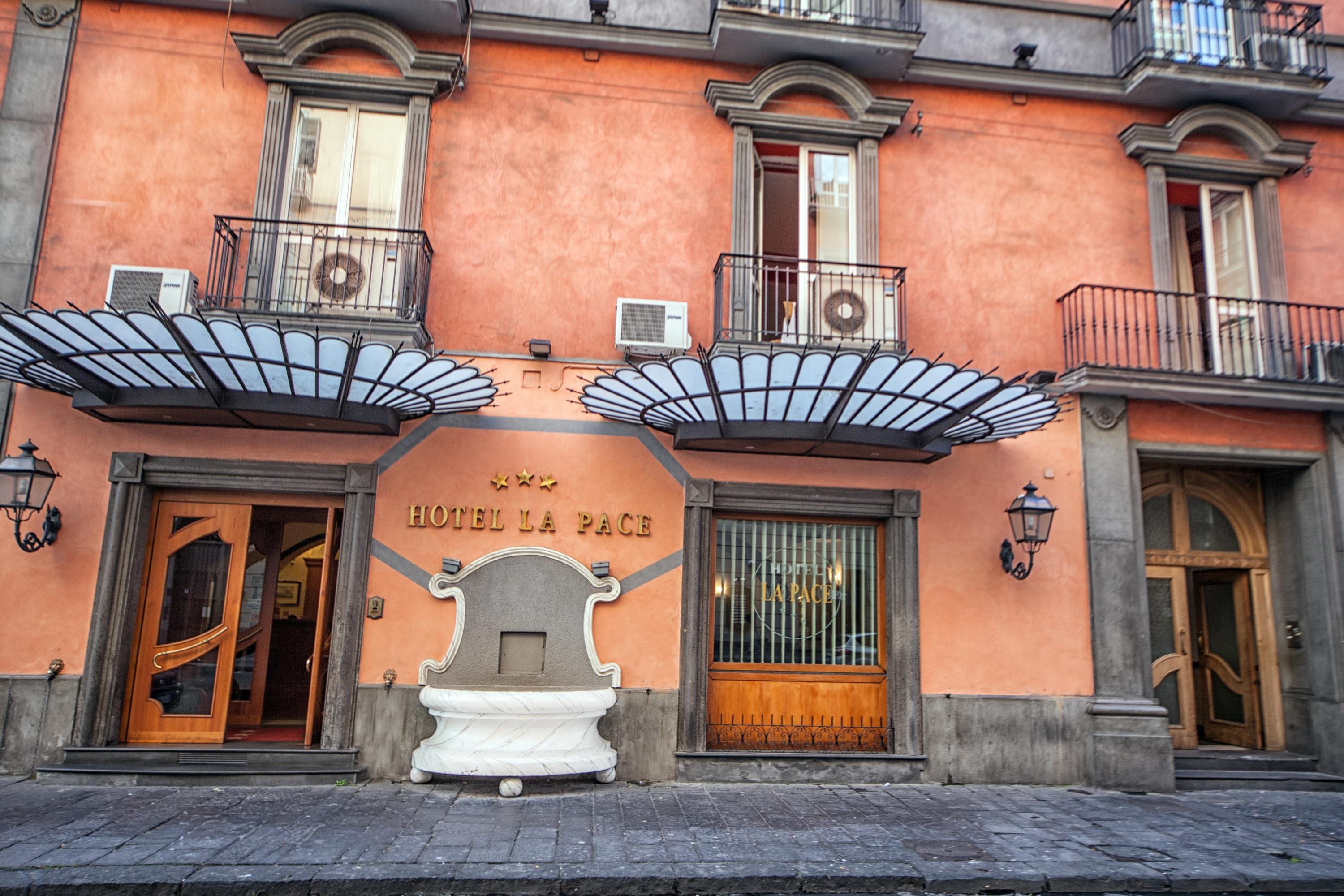 Hotel La Pace Nápoles Exterior foto