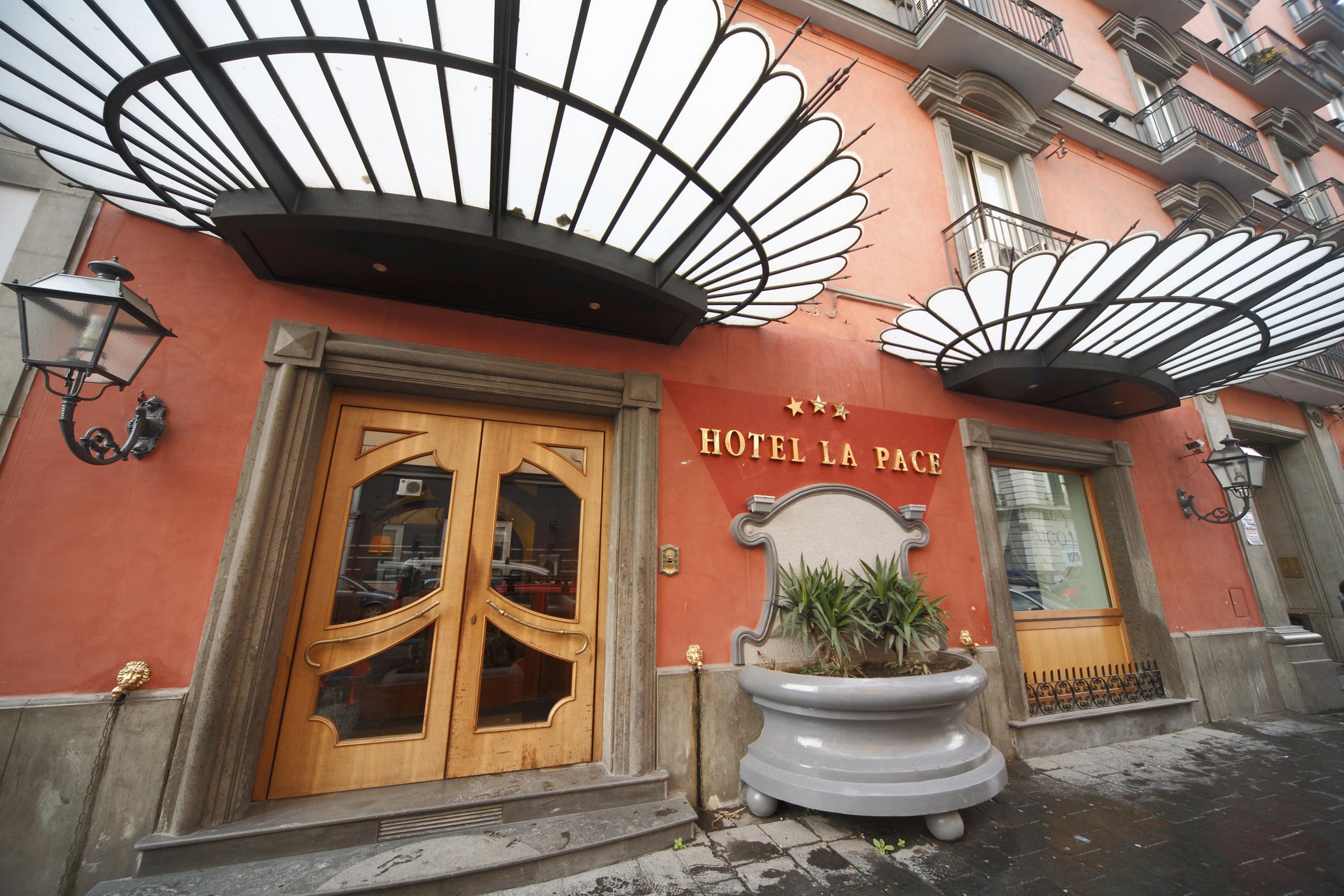 Hotel La Pace Nápoles Exterior foto